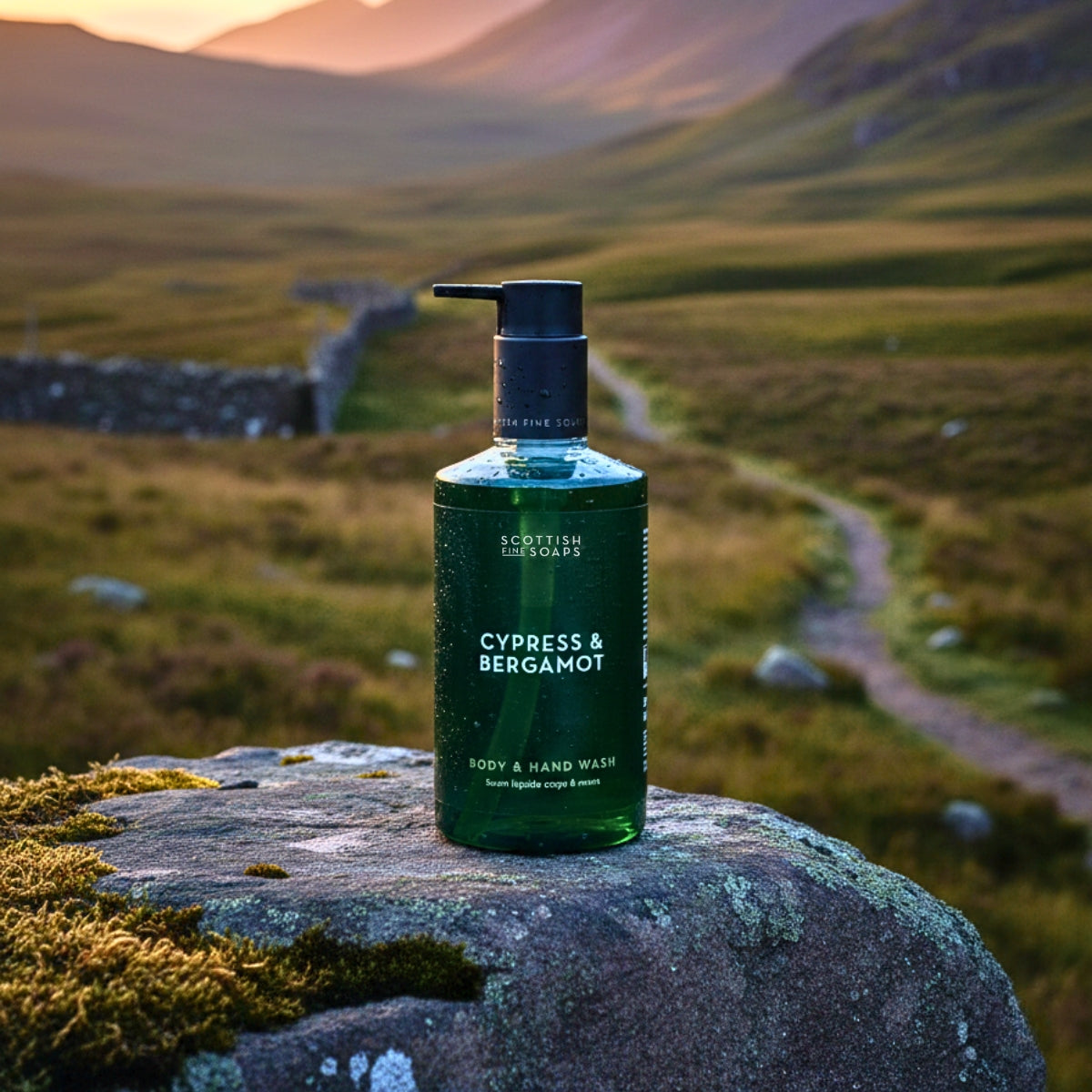 Cypress & Bergamot Zest Body & Hand Wash 300 ml