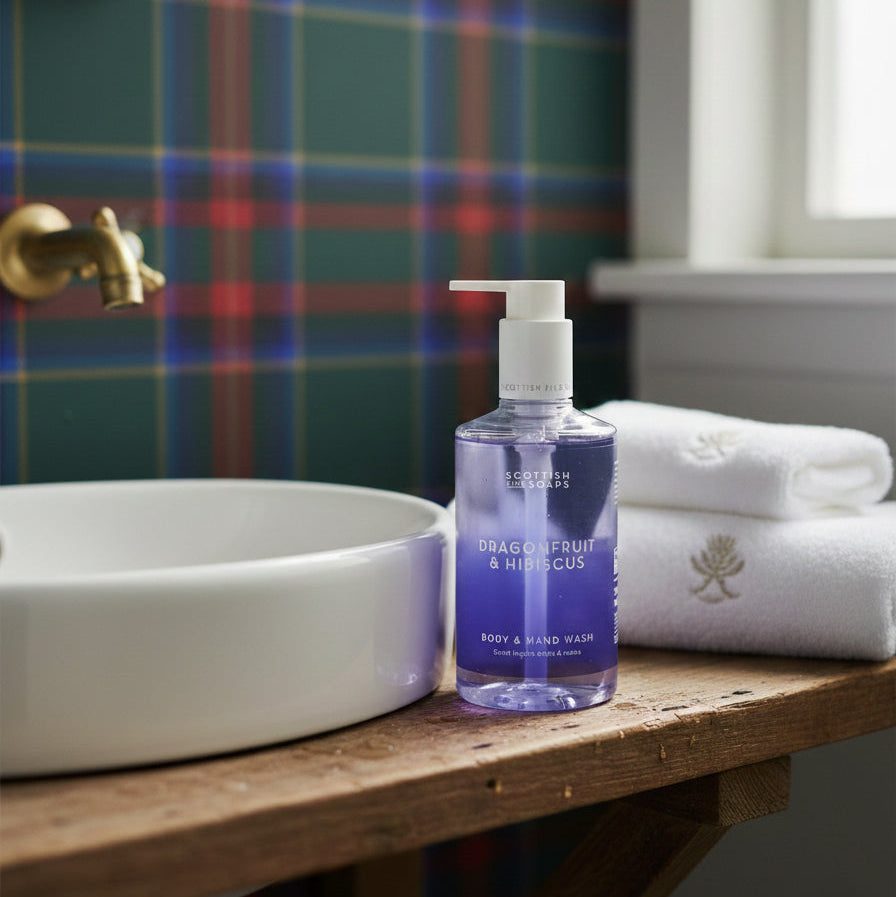 Dragonfruit & Hibiscus Body & Hand Wash 300ml