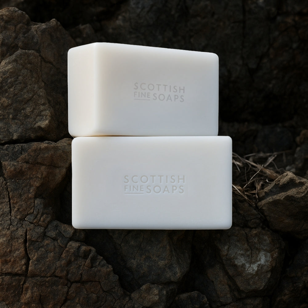 Oakmoss Hand & Body Soap 220g