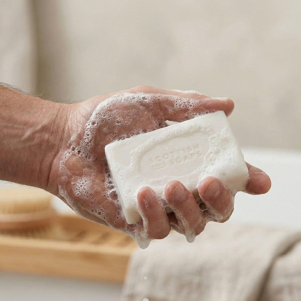 Thistle & Black Pepper Body Bar 220g